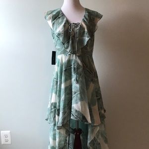 Asymmetrical maxi with tie front